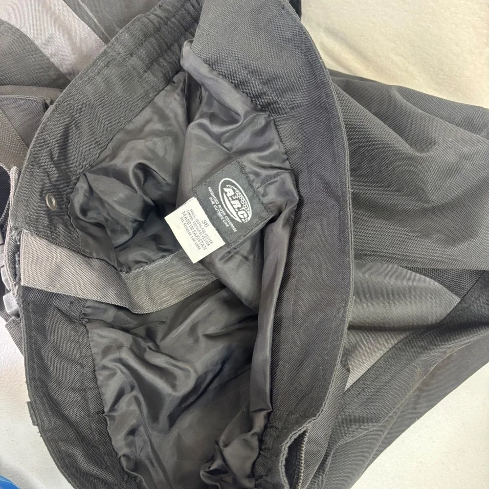 ARC Mens Riding Pants Back-Country Black Advanced Rider Coverage Motorcycle 36 - Picture 14 of 15